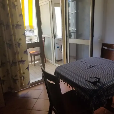 In Vlorë